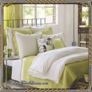 Astor Moss Bedding
