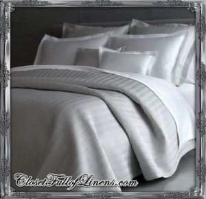 Netto Coverlet and Shams